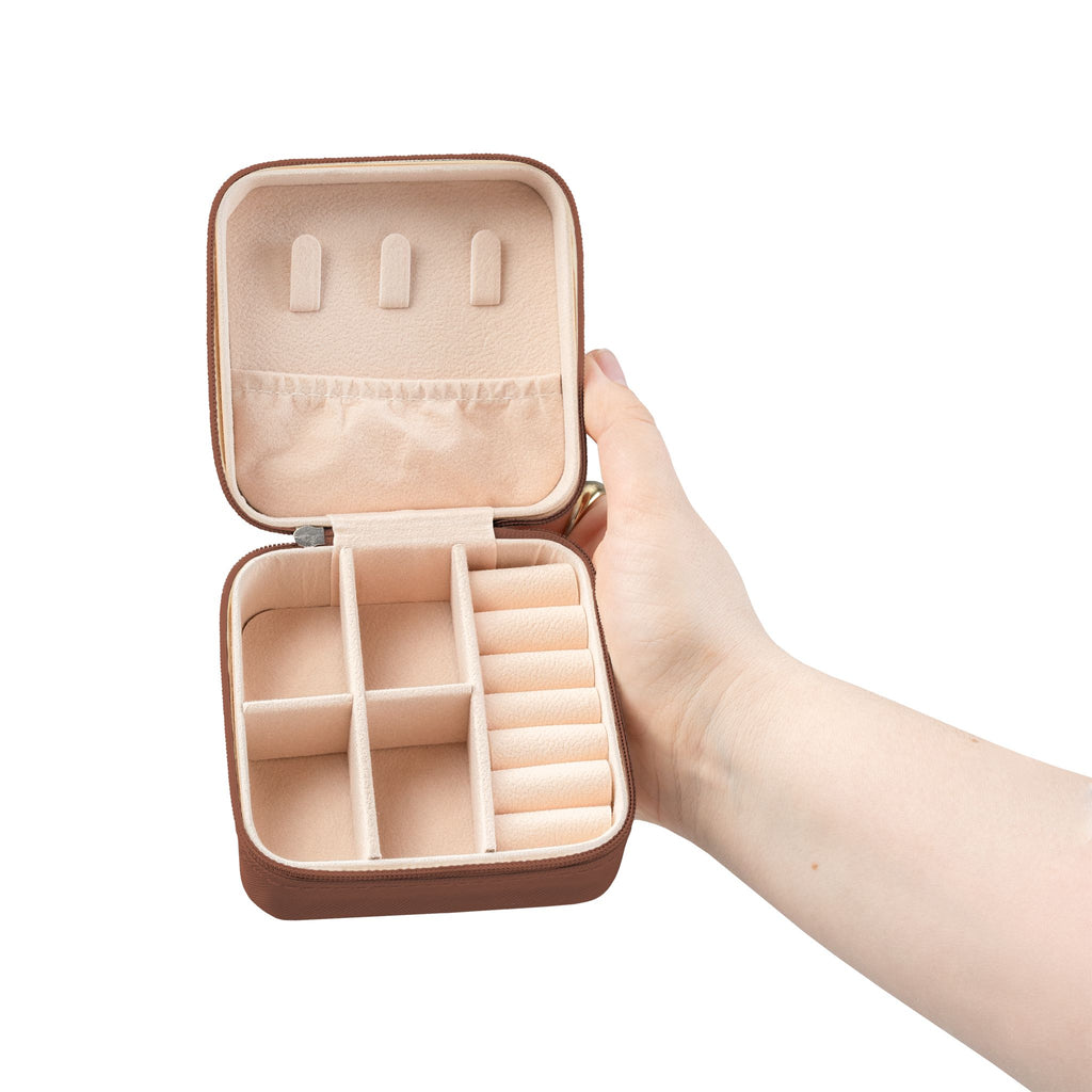 GWF Chic Jewelry Travel Case, Portable Organizer, Perfect Gift for Travelers, Jewelry Storage, Bridesmaid Gift, Accessories Case
